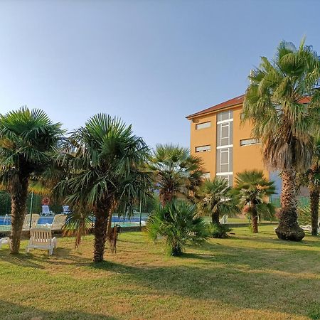 Apartamentos Zenit Mar Noja Exterior photo